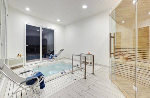 Porotto Bed & Breakfast | 250 m² Bed and breakfast ∙ 127 guests