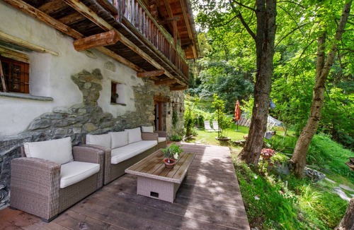 Valtournenche Ski Chalet | 250 m² Chalet ∙ 5 bedrooms ∙ 10 guests