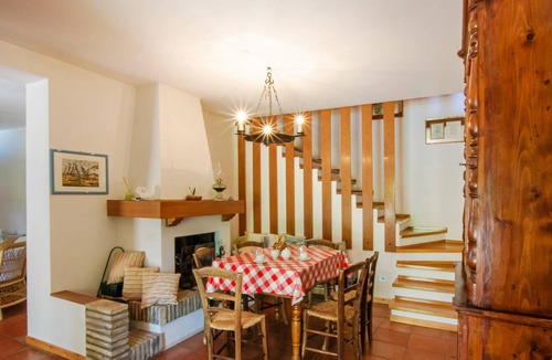 Roncitelli House | 250 m² House ∙ 3 bedrooms ∙ 6 guests