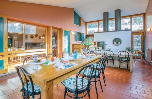 Baone House | 250 m² House ∙ 4 bedrooms ∙ 6 guests