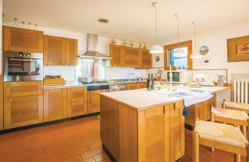 Baone House | 250 m² House ∙ 4 bedrooms ∙ 6 guests
