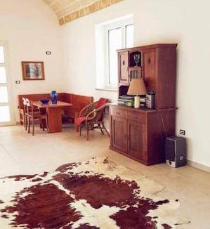 Spongano House | 250 m² House ∙ 5 bedrooms ∙ 15 guests