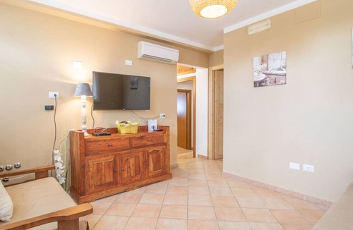 Cantalupo House | 250 m² House ∙ 5 bedrooms ∙ 13 guests