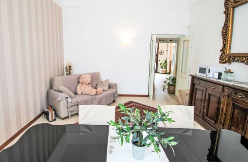 Castronno Villa | 250 m² Villa ∙ 1 bedroom ∙ 10 guests