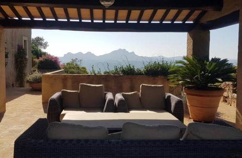 Arzachena Villa | 250 m² Villa ∙ 4 bedrooms ∙ 8 guests
