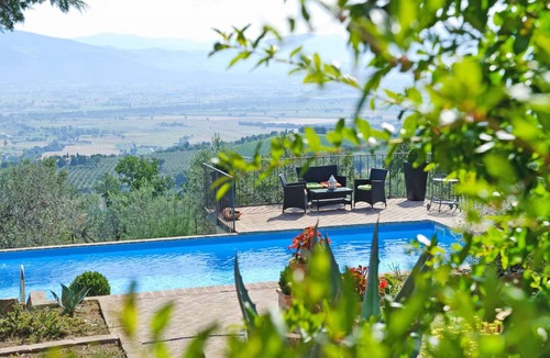 Cantalupo Villa | 250 m² Villa ∙ 5 bedrooms ∙ 13 guests