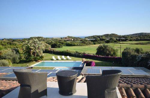 Chia Villa | 250 m² Villa ∙ 5 bedrooms ∙ 13 guests