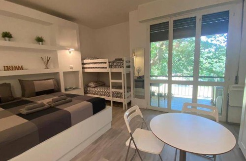 San Donato Milanese Bed & Breakfast | 26 m² Bed and breakfast ∙ 4 guests