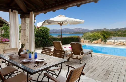 Capo Coda Cavallo Villa | 260 m² Villa ∙ 5 bedrooms ∙ 10 guests
