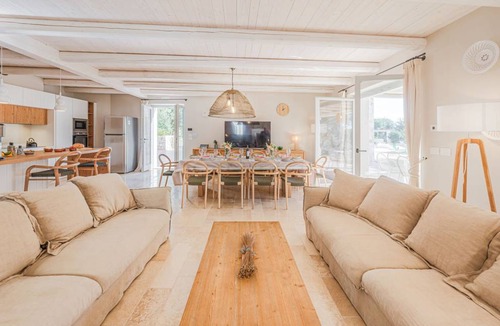 Polignano a Mare Villa | 268 m² Villa ∙ 5 bedrooms ∙ 10 guests