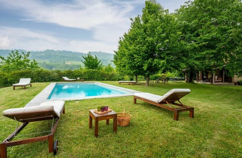 Roccaverano Other | 270 m² Accommodation ∙ 5 bedrooms ∙ 12 guests