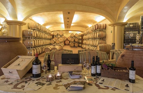 Castelnuovo Berardenga Villa | 280 m² Villa ∙ 5 bedrooms ∙ 10 guests