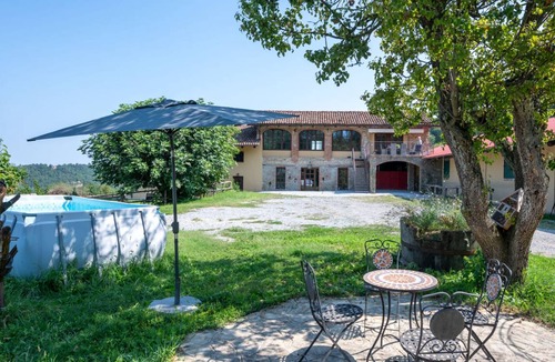 Somano House | 280 m² House ∙ 1 bedroom ∙ 15 guests