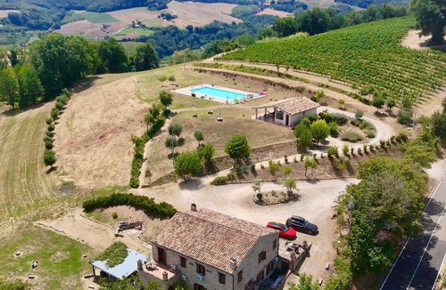 Montelparo House | 280 m² House ∙ 4 bedrooms ∙ 10 guests