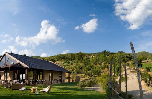 Arezzo Villa | 280 m² Villa ∙ 5 bedrooms ∙ 10 guests