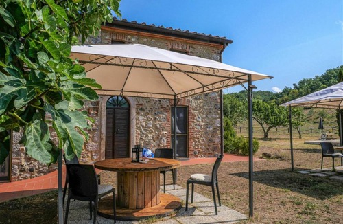 Massa Marittima Villa | 29 m² Villa ∙ 1 bedroom ∙ 3 guests