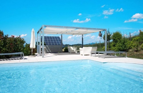 Sarezzano Apartment | 290 m² Apartment ∙ 4 bedrooms ∙ 10 guests