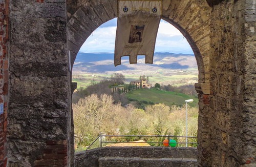 Chiusdino House | 3 bedroom accommodation in Chiusdino