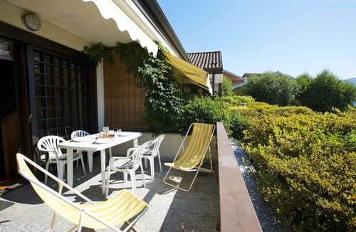 Feriolo Apartment | 3-room apartment in a residence with pool directly on the sandy beach