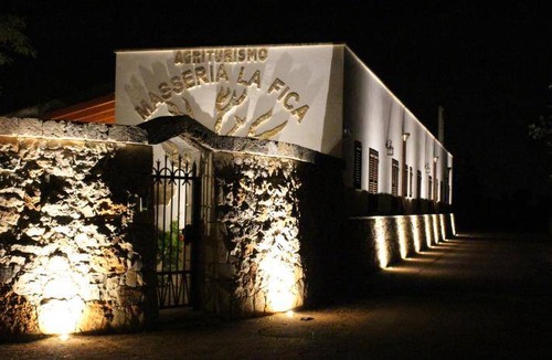Province of Lecce House | 30 m² Farmhouse ∙ 3 guests