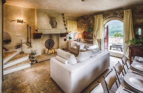 Montefortino House | 300 m² House ∙ 4 bedrooms ∙ 9 guests