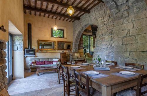 Vitorchiano House | 300 m² House ∙ 6 bedrooms ∙ 13 guests