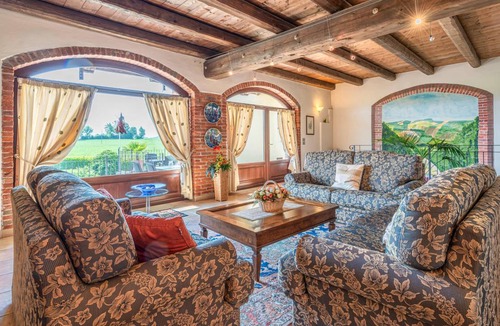 Lequio Tanaro House | 300 m² House ∙ 4 bedrooms ∙ 9 guests