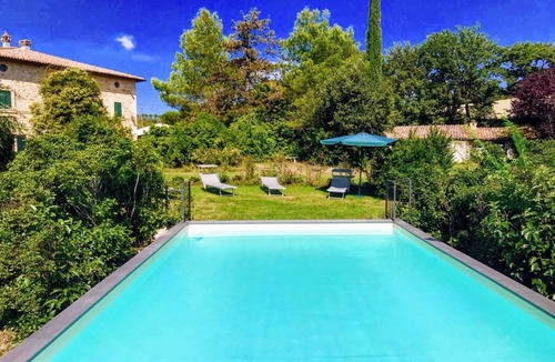 San Brizio Villa | 300 m² Villa ∙ 4 bedrooms ∙ 8 guests