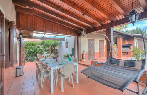San Benedetto di Lugana Villa | 300 m² Villa ∙ 5 bedrooms ∙ 11 guests