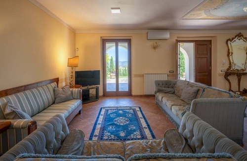Cannara Villa | 300 m² Villa ∙ 5 bedrooms ∙ 10 guests