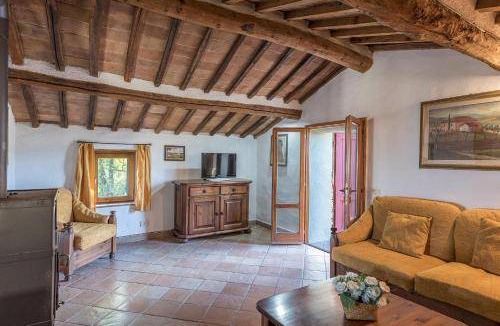Civitella Paganico Apartment | 310 m² Apartment ∙ 7 bedrooms ∙ 16 guests