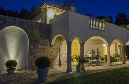 Londa Resort | 320 m² Resort ∙ 4 bedrooms ∙ 7 guests