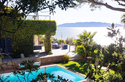 Cala Piccola Villa | 320 m² Villa ∙ 5 bedrooms ∙ 10 guests