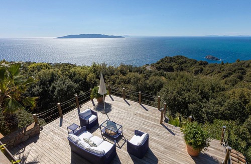 Cala Piccola Villa | 320 m² Villa ∙ 5 bedrooms ∙ 10 guests