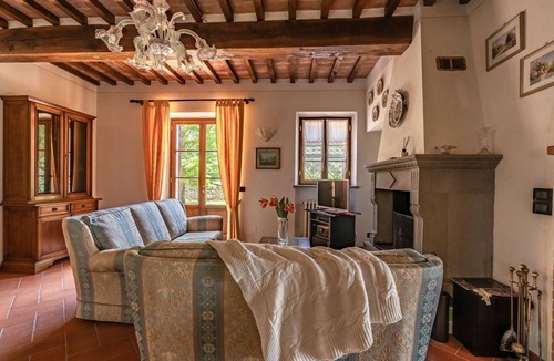 Subbiano House | 328 m² House ∙ 5 bedrooms ∙ 9 guests