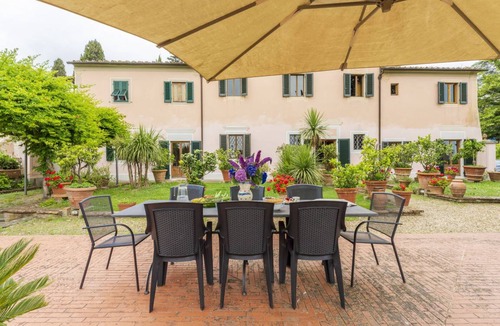 Pistoia Villa | 331 m² Villa ∙ 4 bedrooms ∙ 8 guests