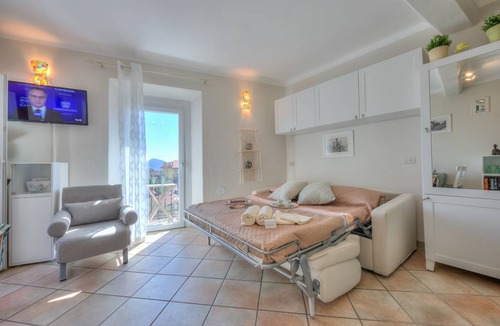 Lesa Apartment | 35 m² Studio flat ∙ 2 guests