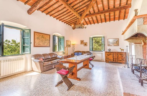 Puliciano House | 350 m² House ∙ 5 bedrooms ∙ 13 guests