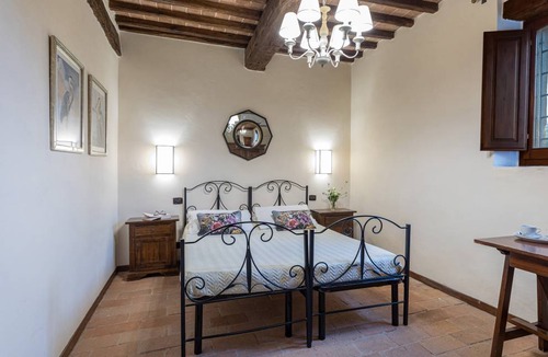 Monte San Savino Villa | 350 m² Villa ∙ 7 bedrooms ∙ 14 guests