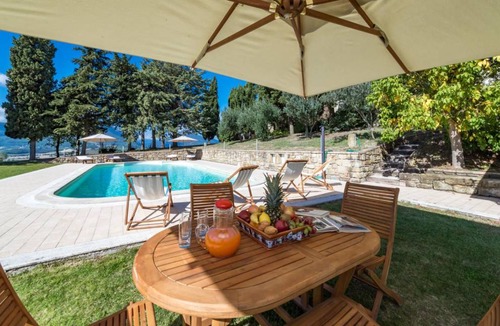 Camerino Villa | 350 m² Villa ∙ 7 bedrooms ∙ 13 guests