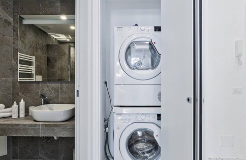 Carignano Apartment | 36 m² Apartment ∙ 1 bedroom ∙ 2 guests