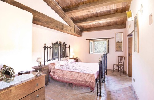 Rossano House | 360 m² Maisonette ∙ 8 bedrooms ∙ 18 guests