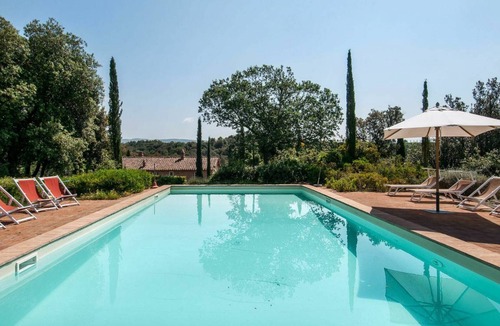 Camigliano Villa | 360 m² Villa ∙ 5 bedrooms ∙ 10 guests