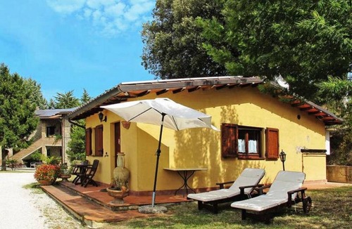 Ramazzano Villa | 380 m² Villa ∙ 7 bedrooms ∙ 26 guests