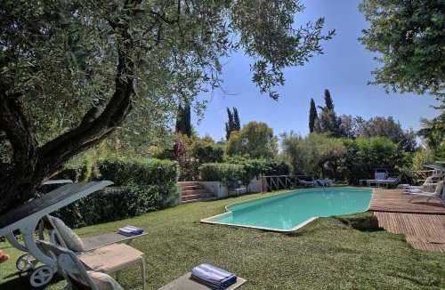Ostra Villa | 380 m² Villa ∙ 6 bedrooms ∙ 14 guests