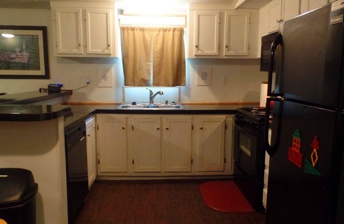 Powell House | 3br/2ba, Pets Allowed, Wash/Dryer, Work Building, Amenities