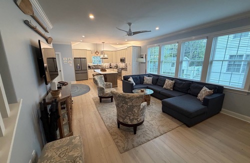 West Cape May House | 4 bed 3.5 bath close to the Beach w/heatable pool