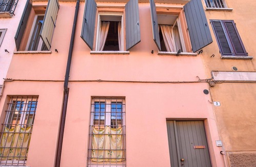 Old Town Apartment | 4 bedroom cozy apartment in Mantova