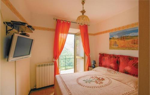 Montefegatesi House | 4 Bedroom Gorgeous Home In Montefegatesi