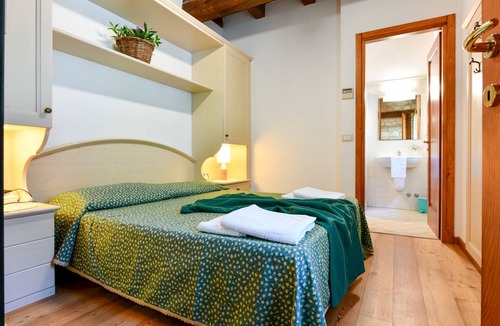 Longare Apartment | 40 m² Apartment ∙ 1 bedroom ∙ 2 guests